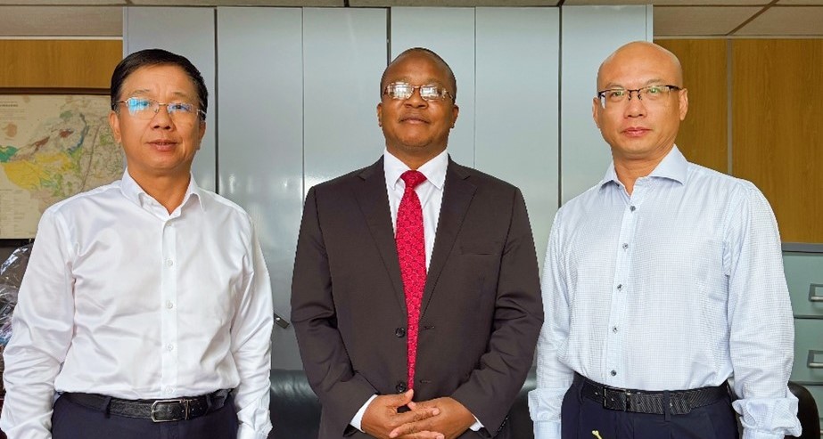 ���Ŷ��³���ƽ���ݻ��Ͳ�Τ���ο�ҵ����������&middot;��������